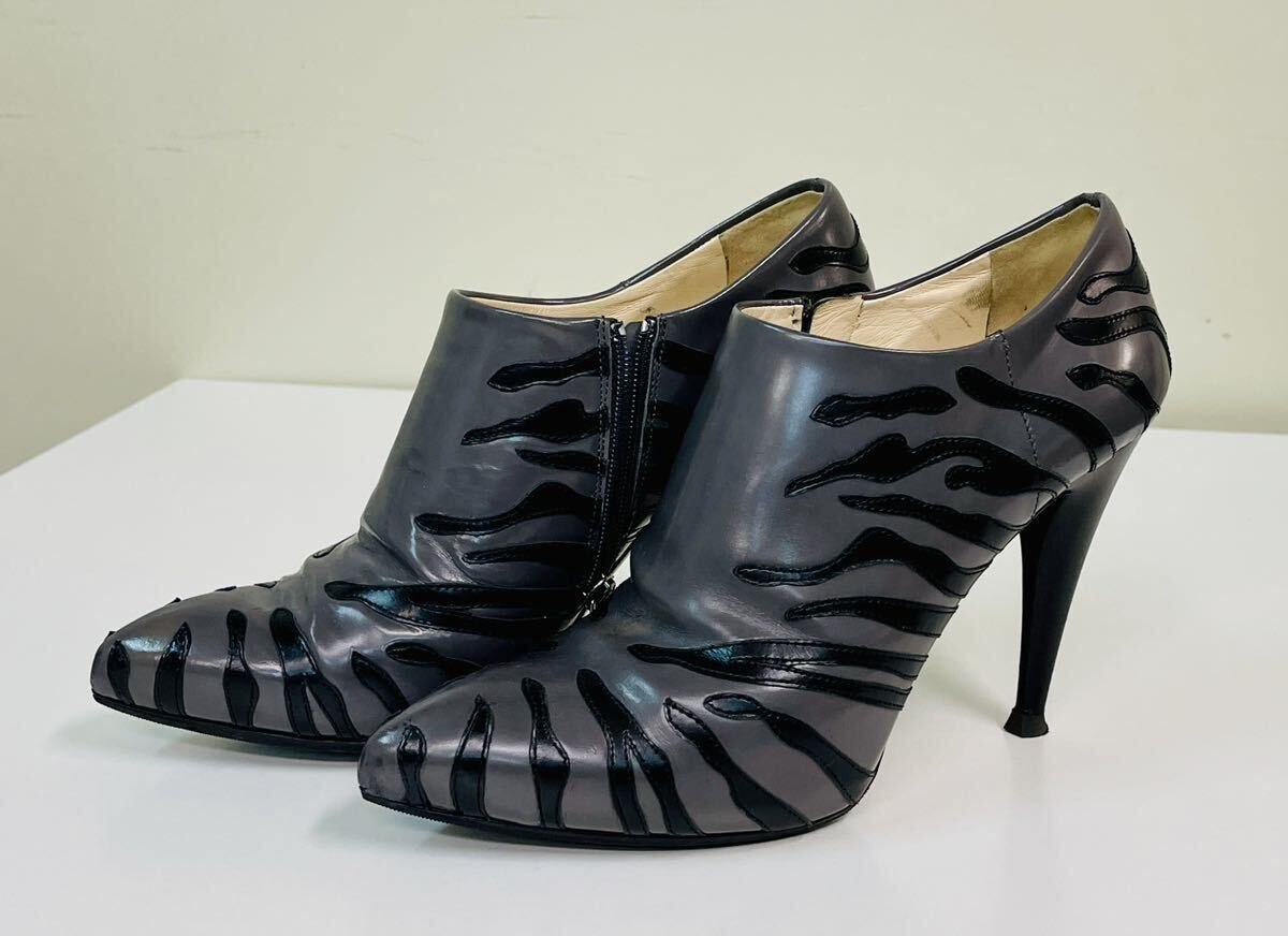 ★PRADA/プラダ　ショートブーツ　ブーティ　ゼブラ柄　36.5／23.5cm
