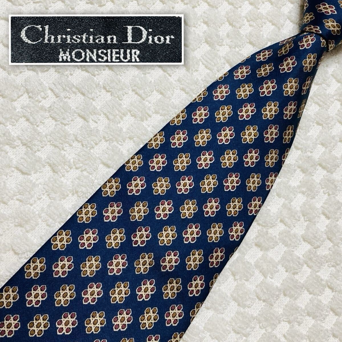 ■美品■Christian Dior クリスチャンディオール　ネクタイ　蜂の巣　総柄　シルク100% ブルー系　ビジネス