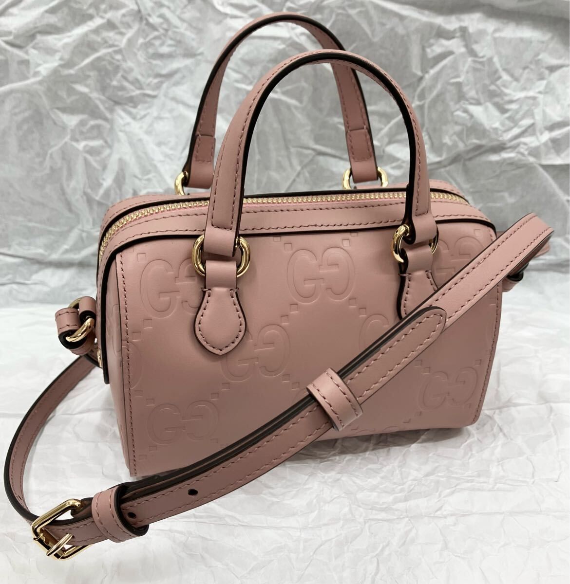 新品・未使用(ワケあり)】GUCCI グッチ スーパーミニ 790130