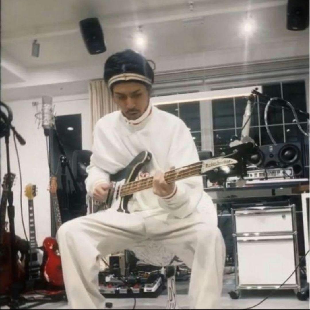 常田大希 adidas バスケットボール プレミアム スウェット