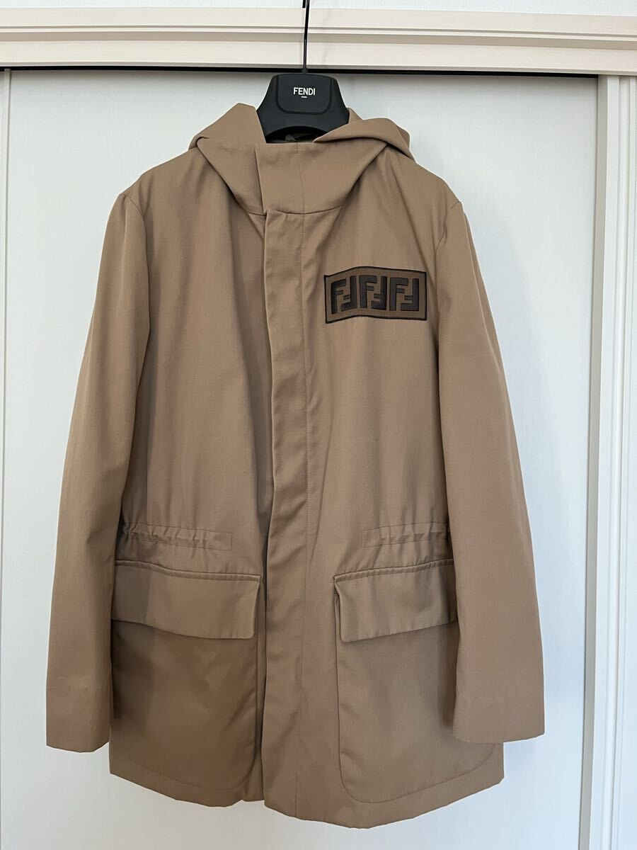美品FENDIフェンディ46メンズ ズッカロゴパッチフーディッドジップジャケット ブルゾン