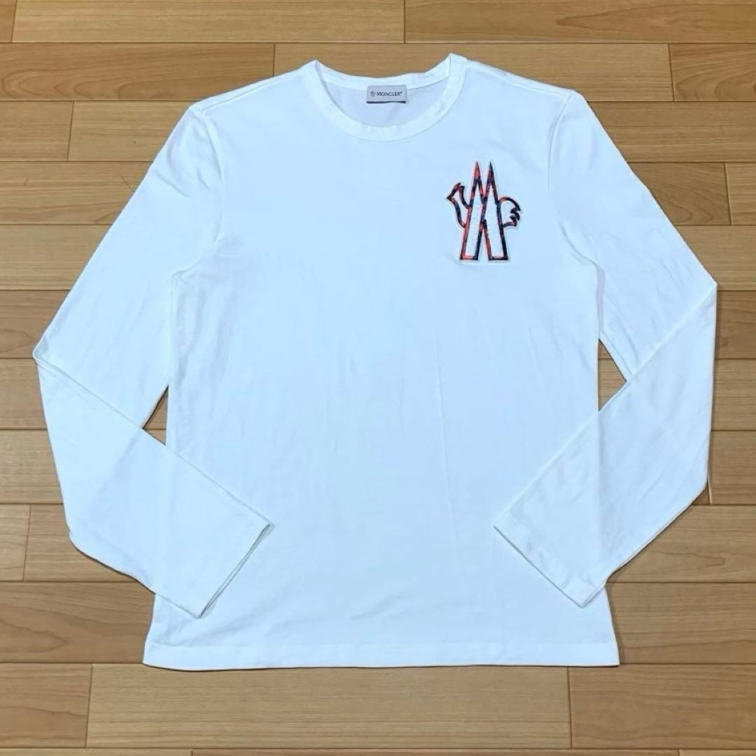 〔美品〕MONCLER ワッペン　刺繍　Ｓ　ホワイト 長袖カットソー　4S512