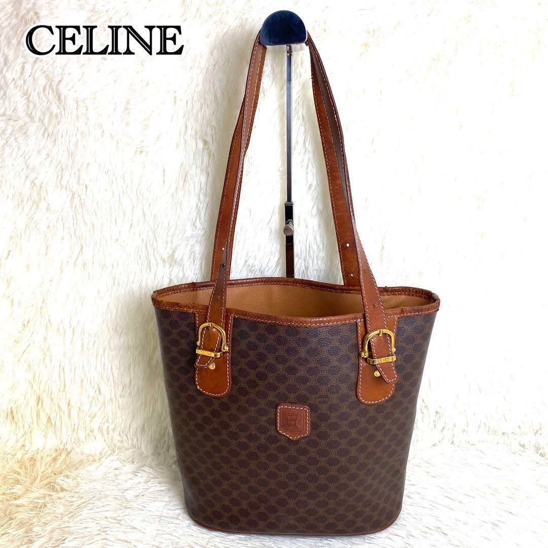 CELINE　ハンドバッグ　マカダム　トリオンフ　バケツ型　肩掛け　革　PVC CELINE セリーヌ 巾着型 ショルダーバッグ マカダム柄 PVCレザー