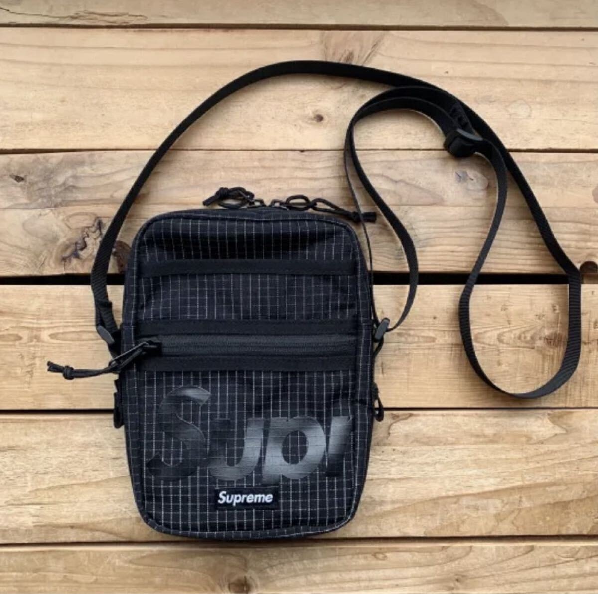 Supreme Shoulder Bag 