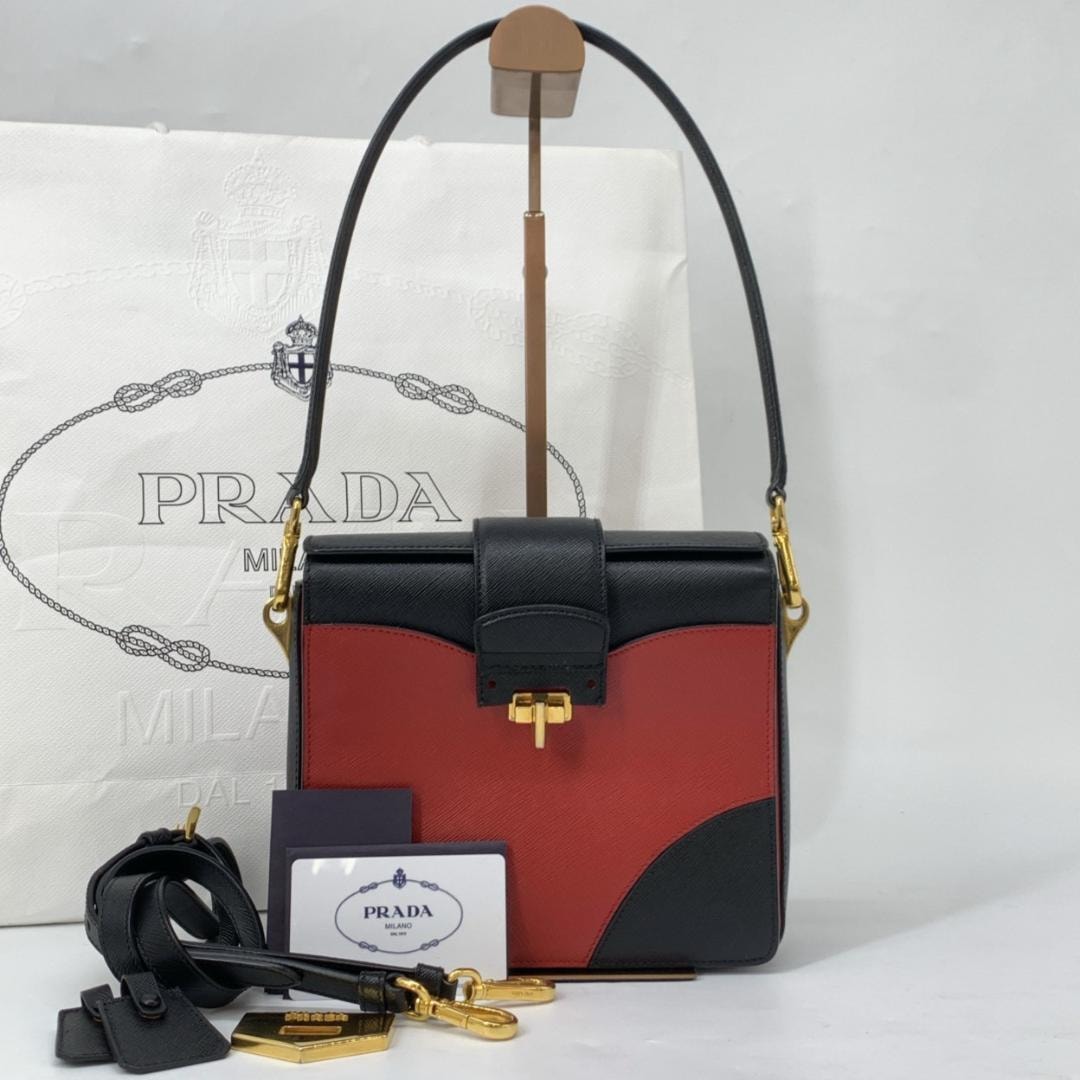 プラダ　レザーバッグ プラダ PRADA 1BD184 2AIX F0046 ショルダーバッグ シティカーフ