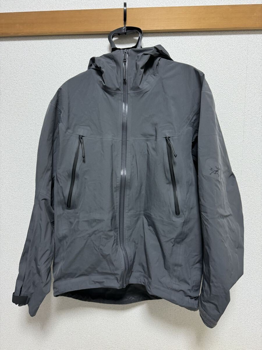 目立った傷や汚れなし】カナダ製 Arc'teryx LEAF ALPHA JACKET LT GEN