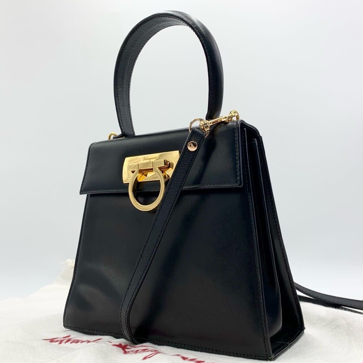 ferragamo サルヴァトーレ フェラガモ ミニハンドバッグ 2way ショルダー ガンチーニ ブラック