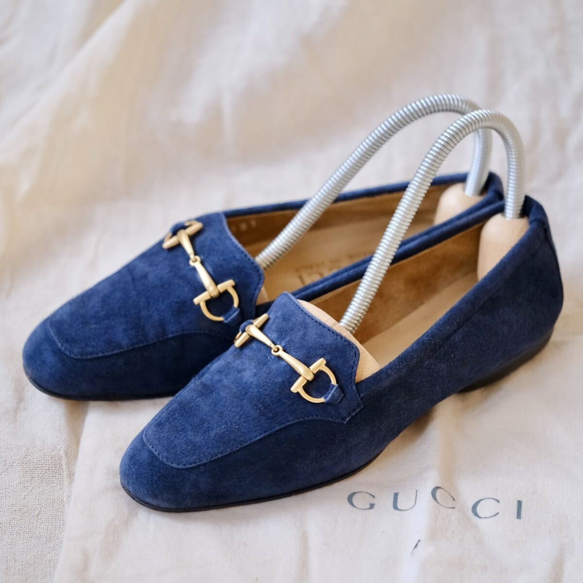 B (目立った傷や汚れなし)】GUCCIグッチ ホースビットブルー B (目立った傷や汚れなし)】GUCCIグッチ ホースビットブルー