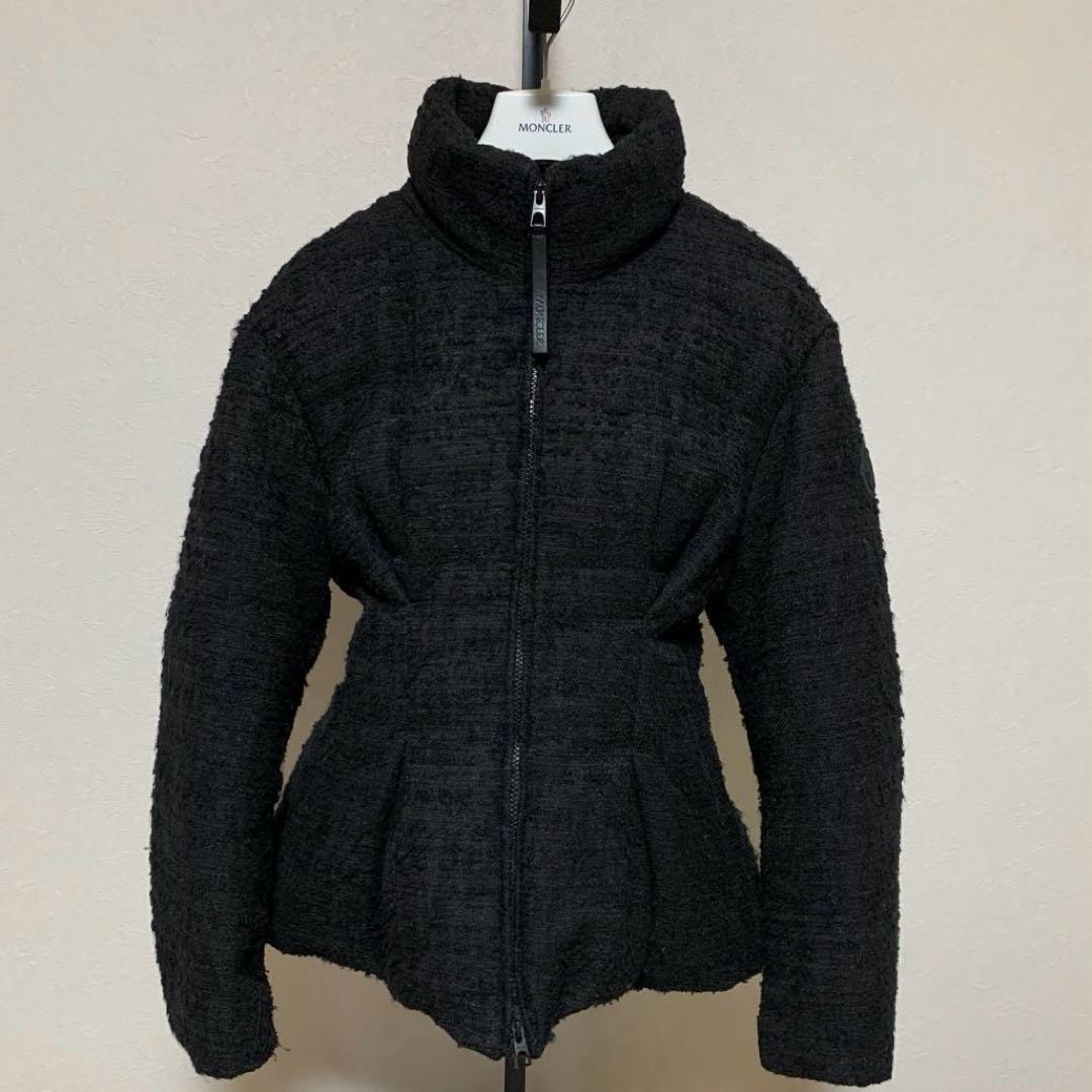 【最高級】モンクレール　 CARALINE テーラードジャケット　黒　5D67