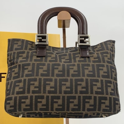 C (やや傷や汚れあり)】美品 FENDI フェンディ ハンド トートバッグ C (やや傷や汚れあり)】美品 FENDI フェンディ ハンド トートバッグ
