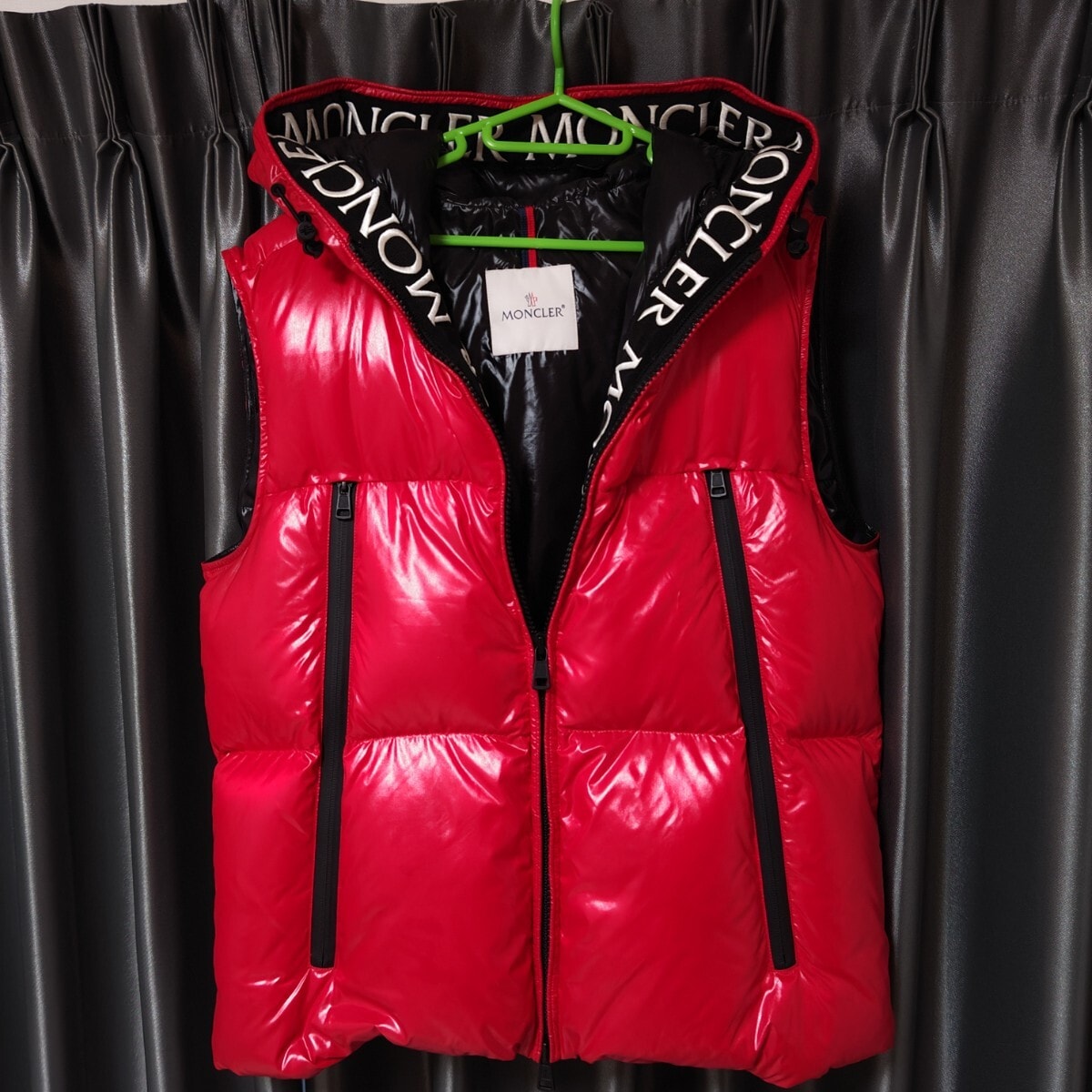 美品 MONCLER モンクレール AGNEAUX ダウンベスト フード付 アウター 