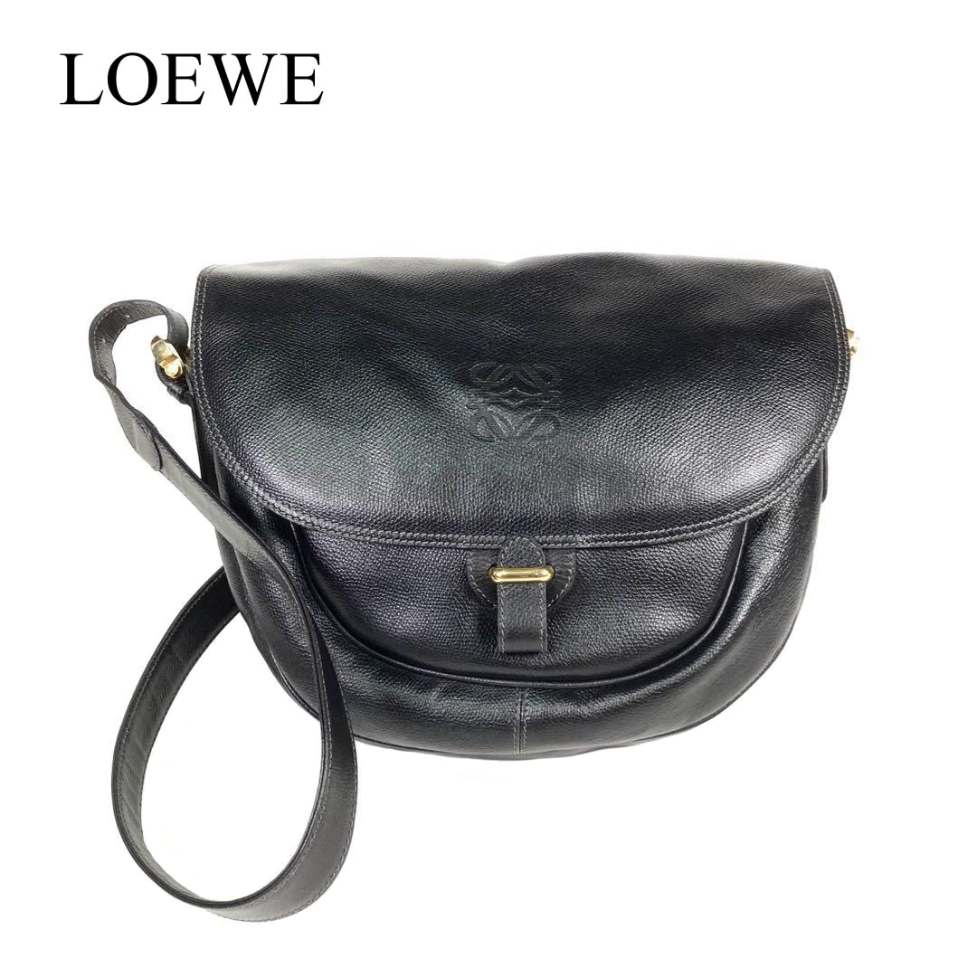 ロエベ アナグラム ショルダーバッグ ハーフムーン