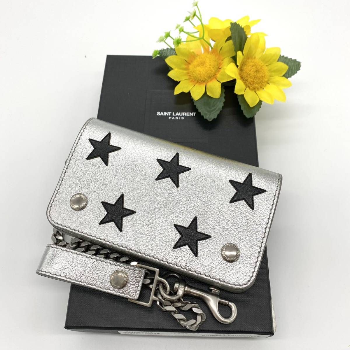 【極美品!!】入手困難 SAINT LAURENT サンローラン チェーンウォレット シルバー×ブラック スター 星 ブランド 鑑定済み■