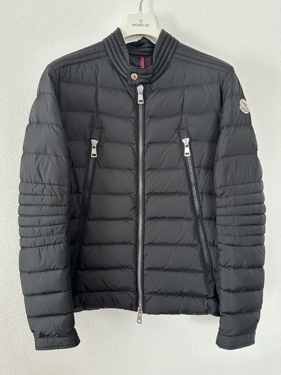 MONCLER AMIOT 美品モンクレール　アミオット ダウンジャケット