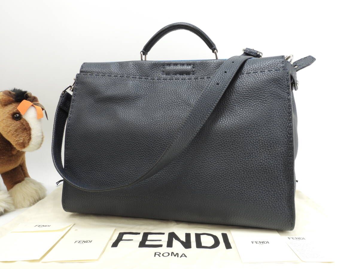 フェンディ ピーカブー大 セレリアレザー 紺水色 メンズハンドバッグ ショルダーバッグ 極美品@ 26