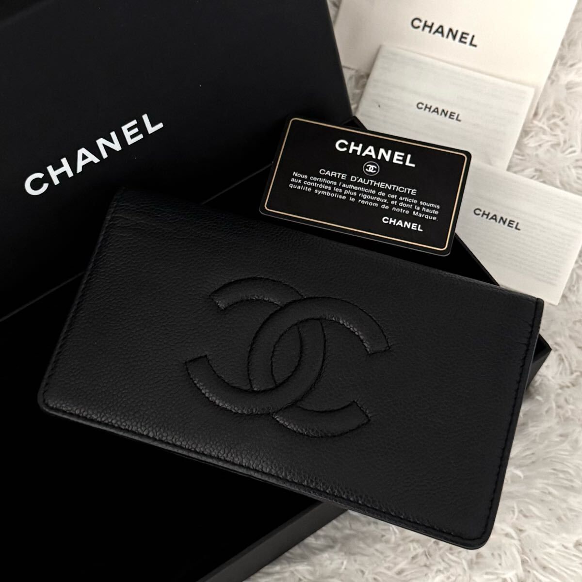 ☆極美品☆CHANEL シャネル キャビアスキン 二つ折り 長財布 ココマーク ブラック ギャランティーカード付き