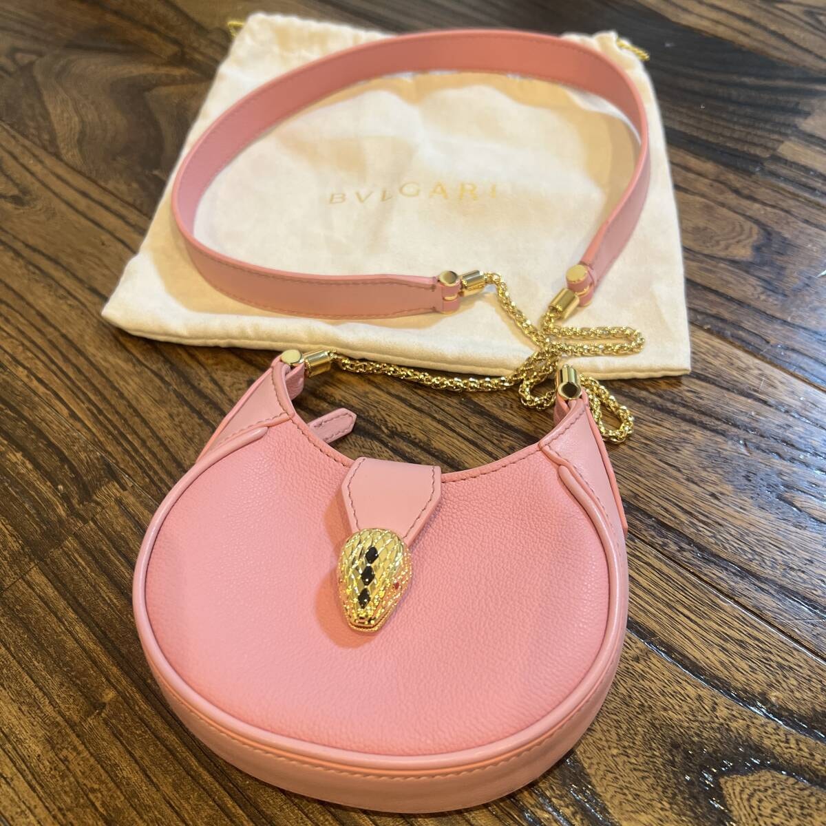 BVLGARI ブルガリ　セルペンティ エリプス レザーショルダーバッグ