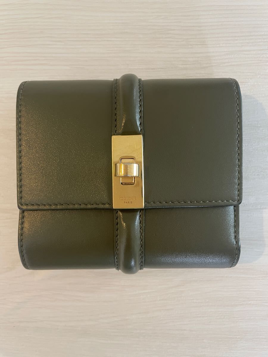 藤田ニコルさん愛用 【極美品】激レア CELINE トリフォールド