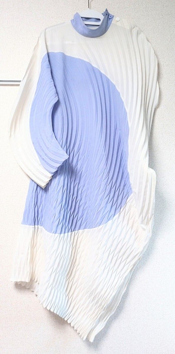 2022aw　ISSEY MIYAKE ワンピース