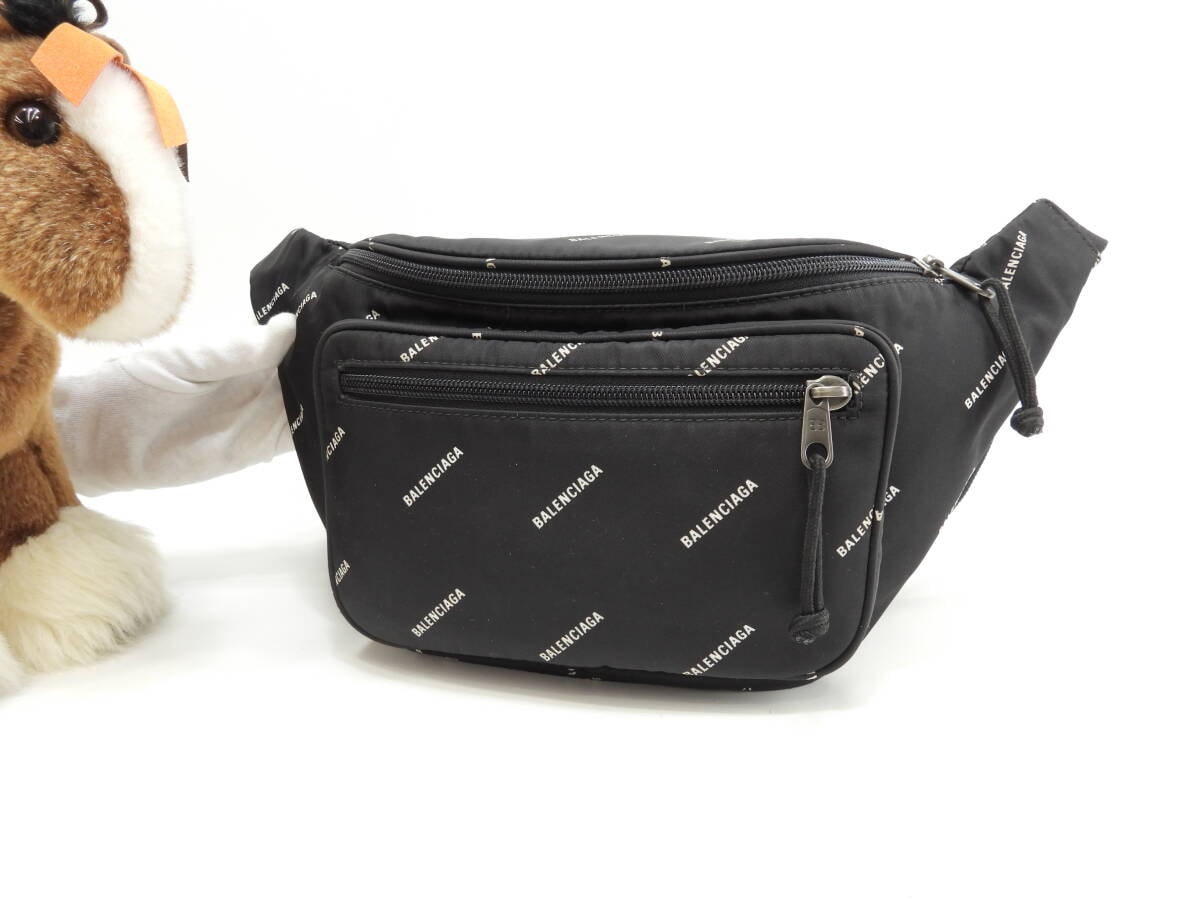 バレンシアガ ベルトバッグ エクスプローラー ナイロン黒白ロゴ ボディバッグ@ 5