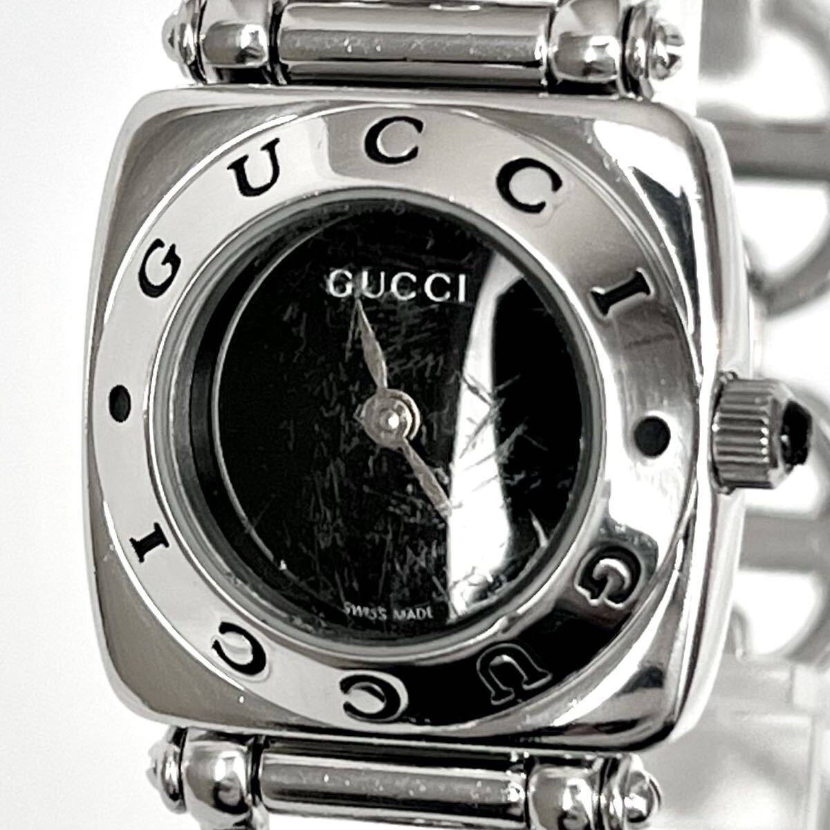 GUCCI グッチ 1500 スクエア バングルウォッチ クォーツ レディース 腕時計 正規品 / C1083 C (やや傷や汚れあり)】GUCCI グッチ 1500 スクエア バングルウォッチ
