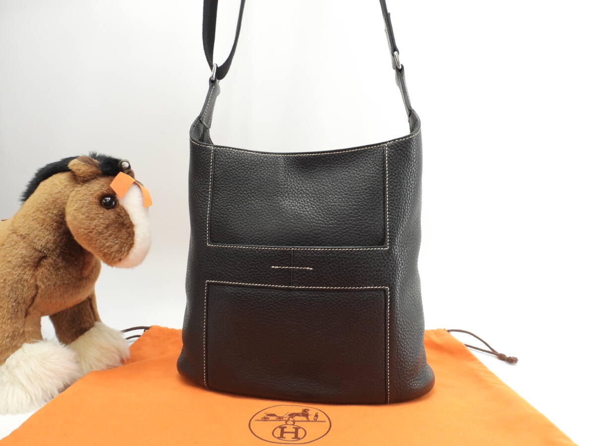 エルメス グッドニュースPM トリヨンクレマンスレザー 黒 ポシェットバッグ 美品@□N