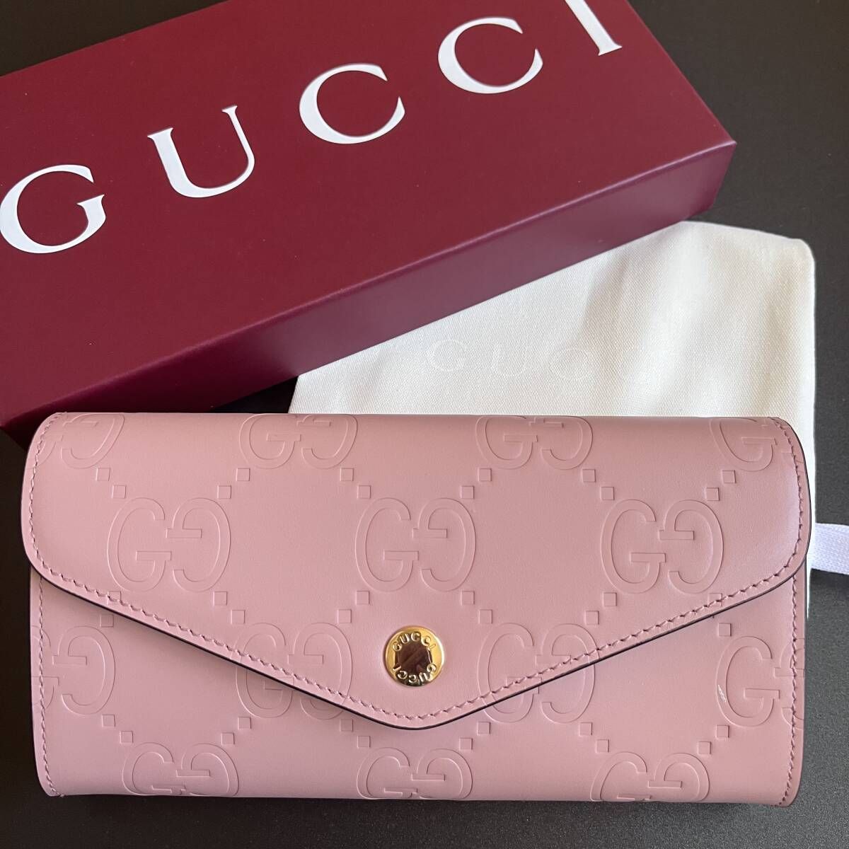 GUCCI 長財布 コンチネンタルウォレット レザー ロゴ型押し ピンク GUCCI 長財布 コンチネンタルウォレット レザー ロゴ型押し