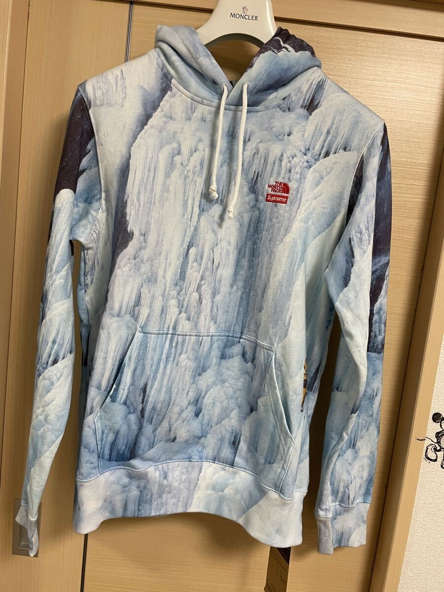 最終値下げ☆新品未使用タグ付☆シュプリーム×ノースフェイスパーカーM☆【NT12100】