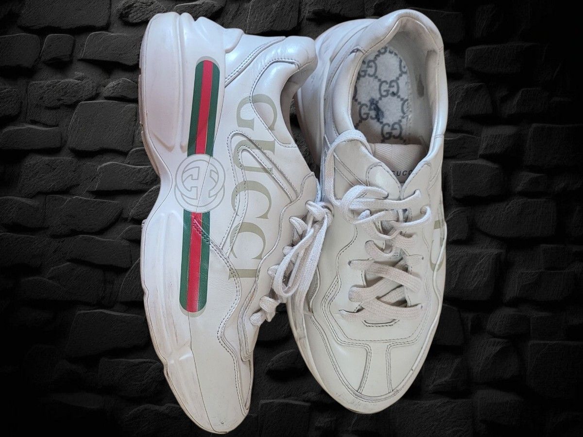 GUCCI ホワイト スニーカー 