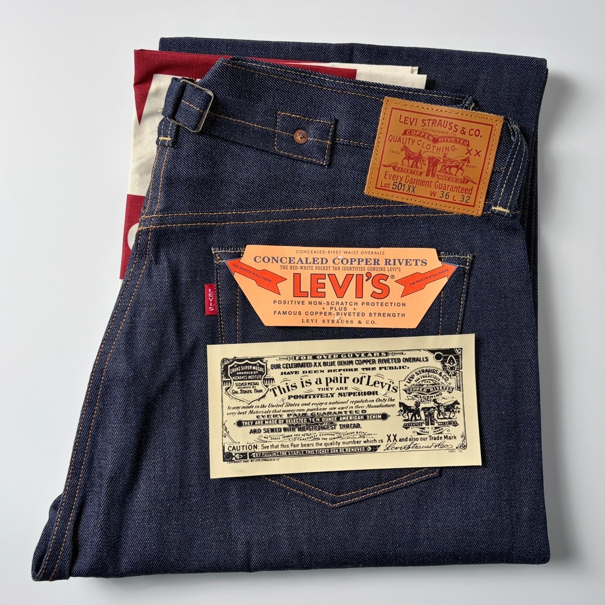 A+ (新品・未使用(ワケあり))】Deadstock Levi's 505 先染めブラック
