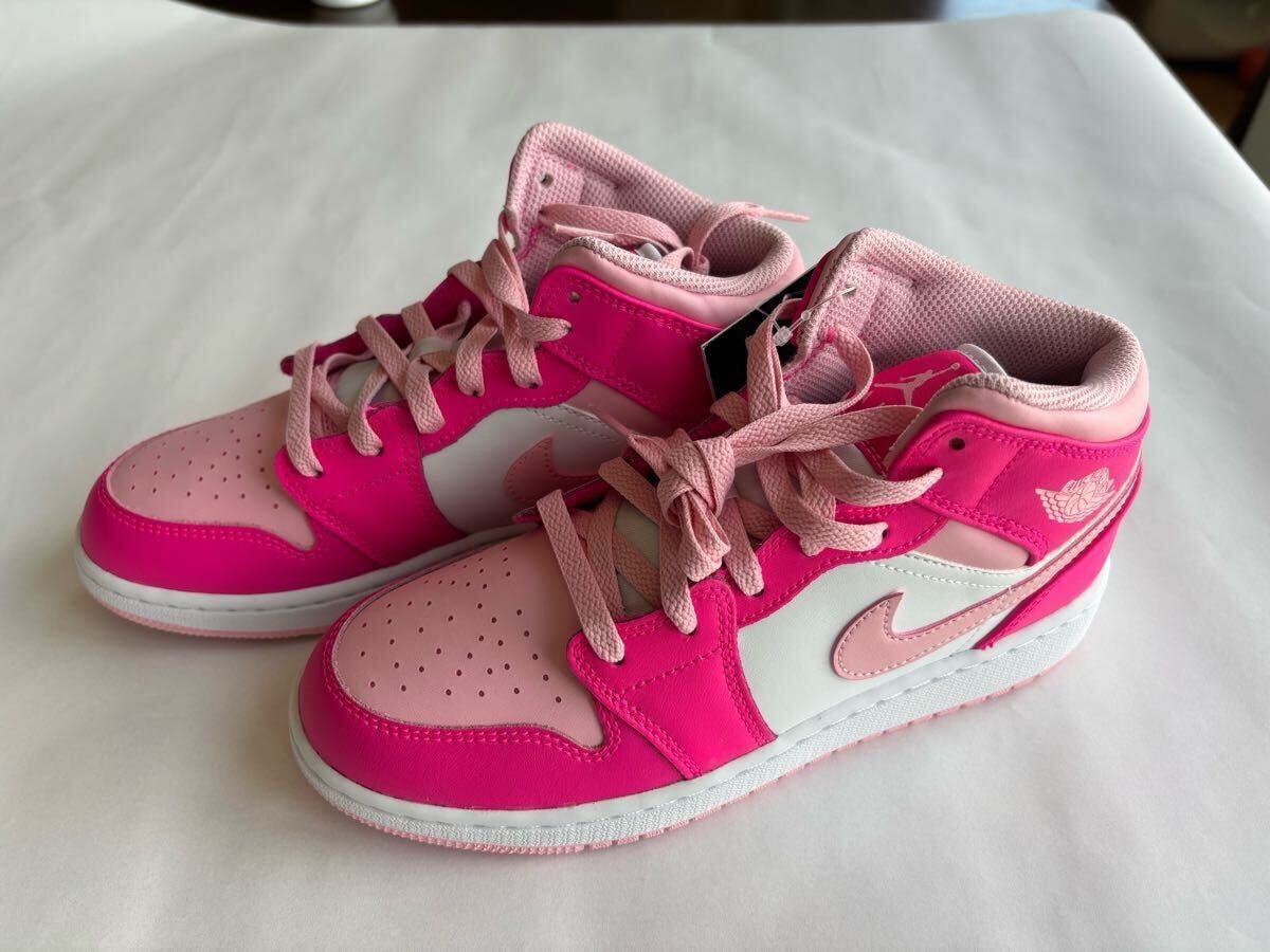 AIR エアジョーダン1 MID NIKE