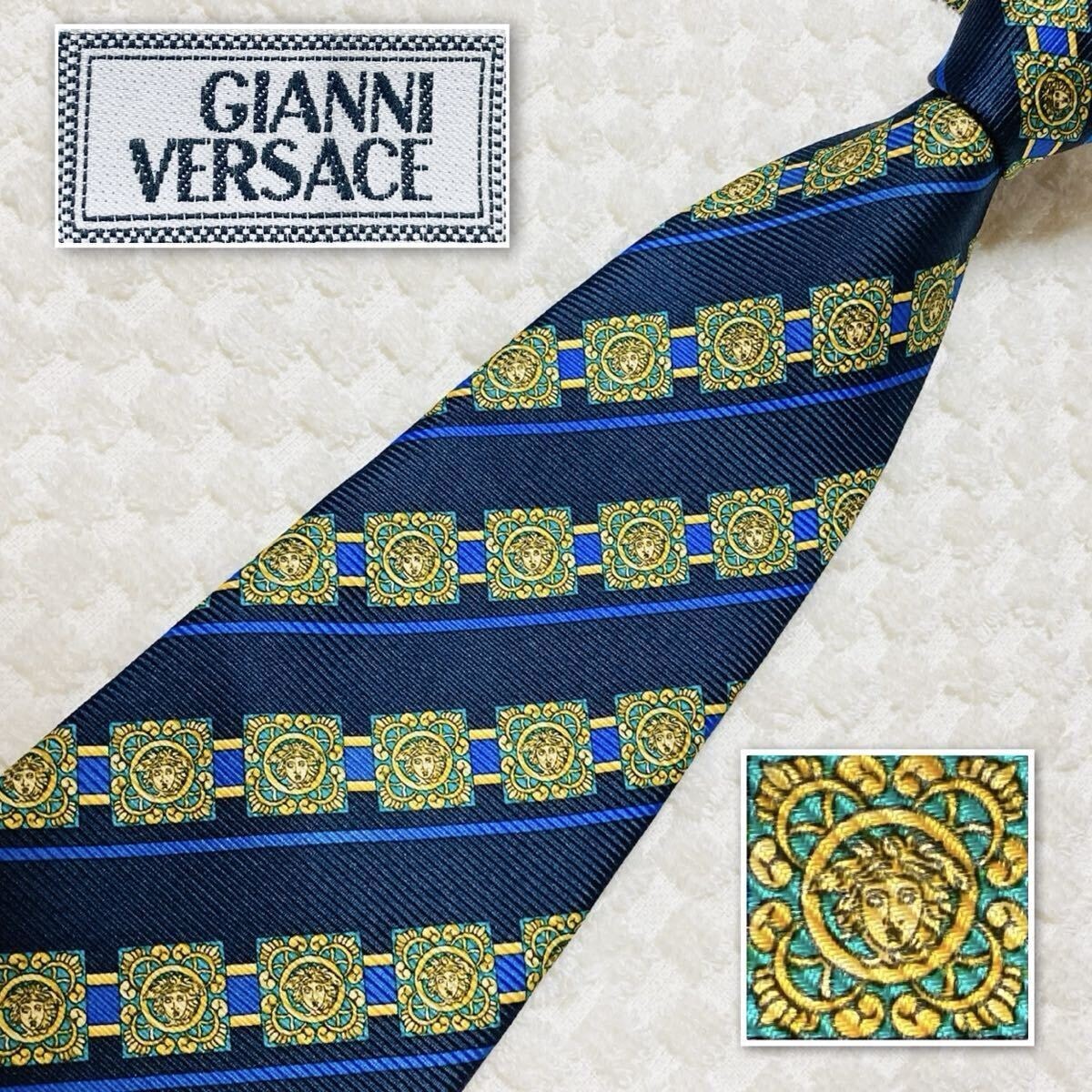 ■美品■GIANNI VERSACE ジャンニヴェルサーチ　ネクタイ　レジメンタルストライプ　黄金装飾　メデューサ　シルク100 % イタリア製　幅広
