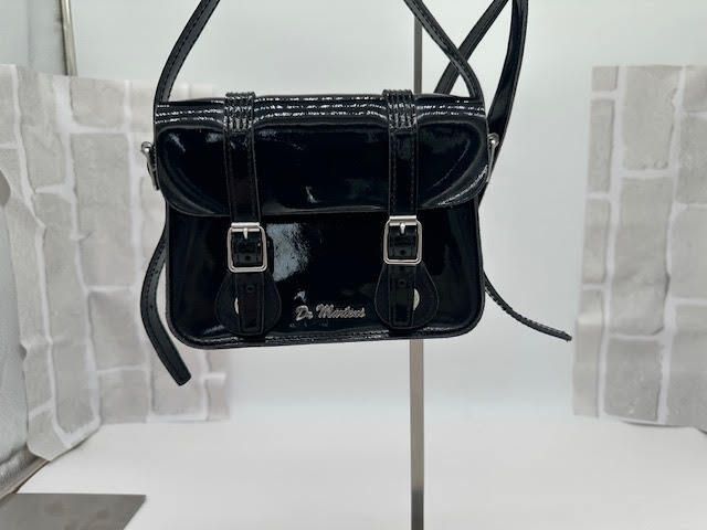 社長の気まぐれ仕入れ品③Dr.Martens /ドクターマーチン エナメルサッチェルバッグ