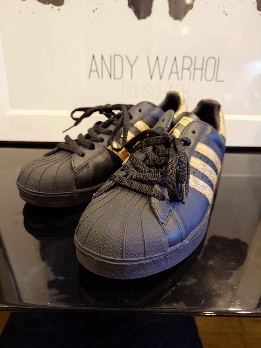 adidas SUPERSTAR アディダス スーパースター スネーク 黒 ブラック 2001年製　us10.5 28.5cm スニーカー LOW
