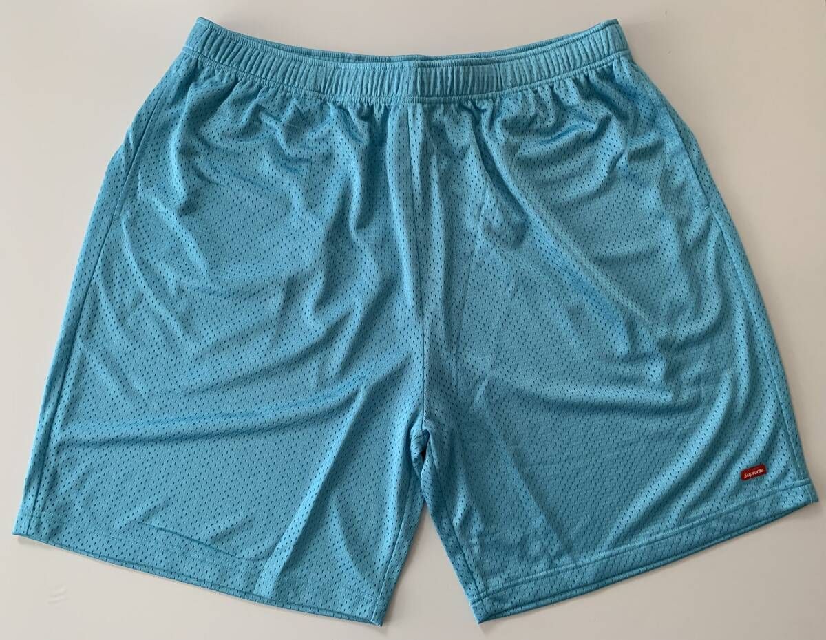 SUPREME Small Box Baggy Mesh Short ステッカー付き