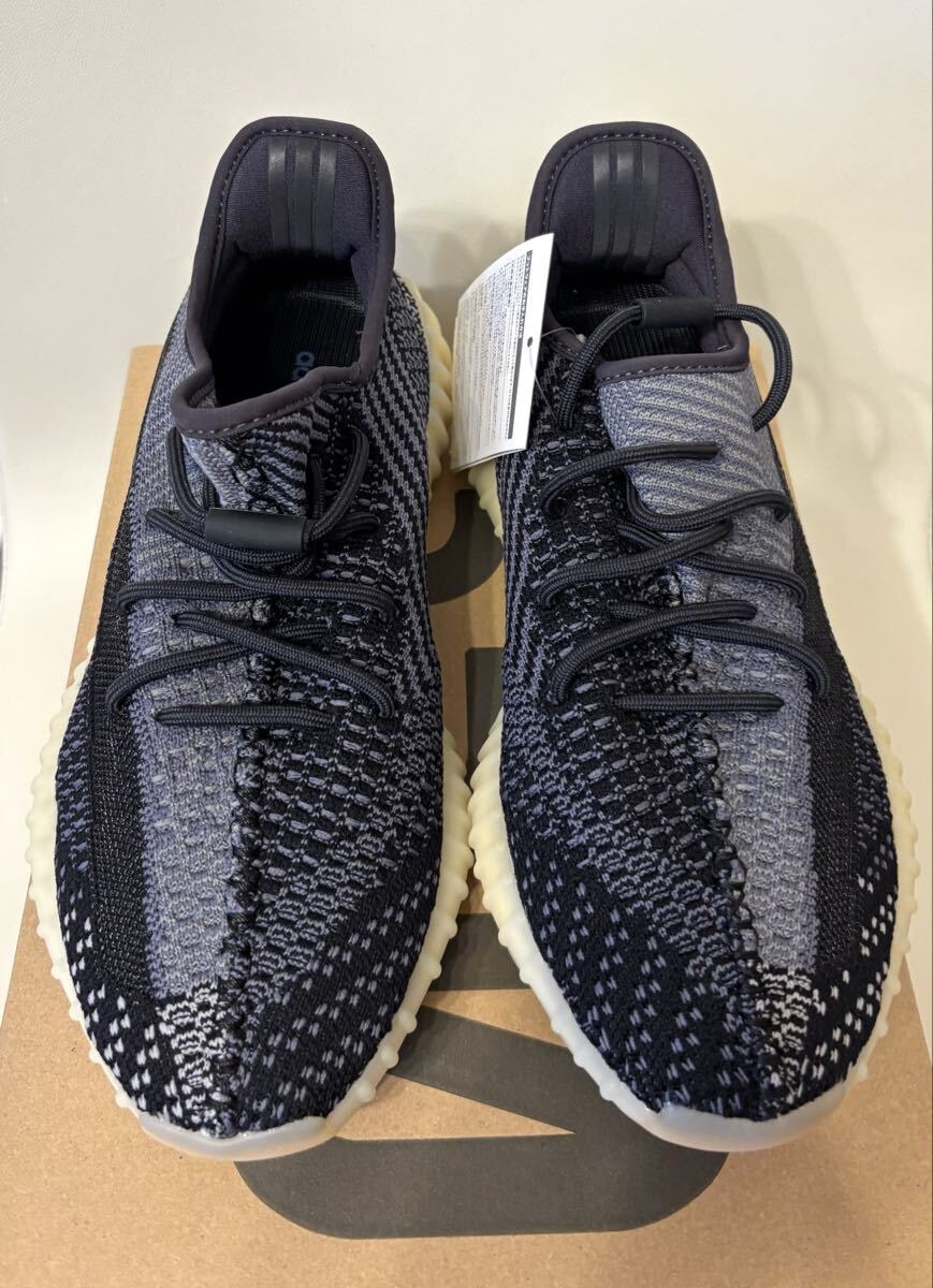 アディダス YEEZY BOOST V2 スニーカー　正規品　未使用　箱付き