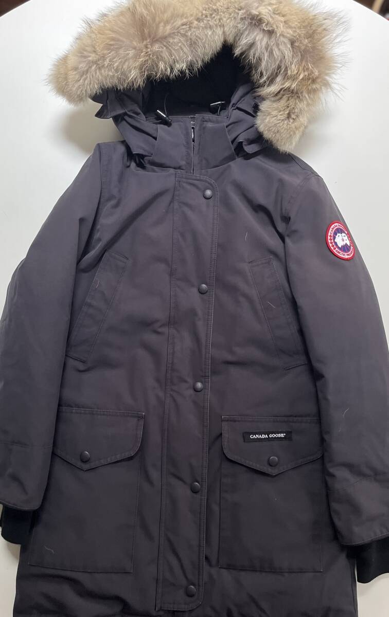カナダグース　CANADAGOOSE ダウンジャケット