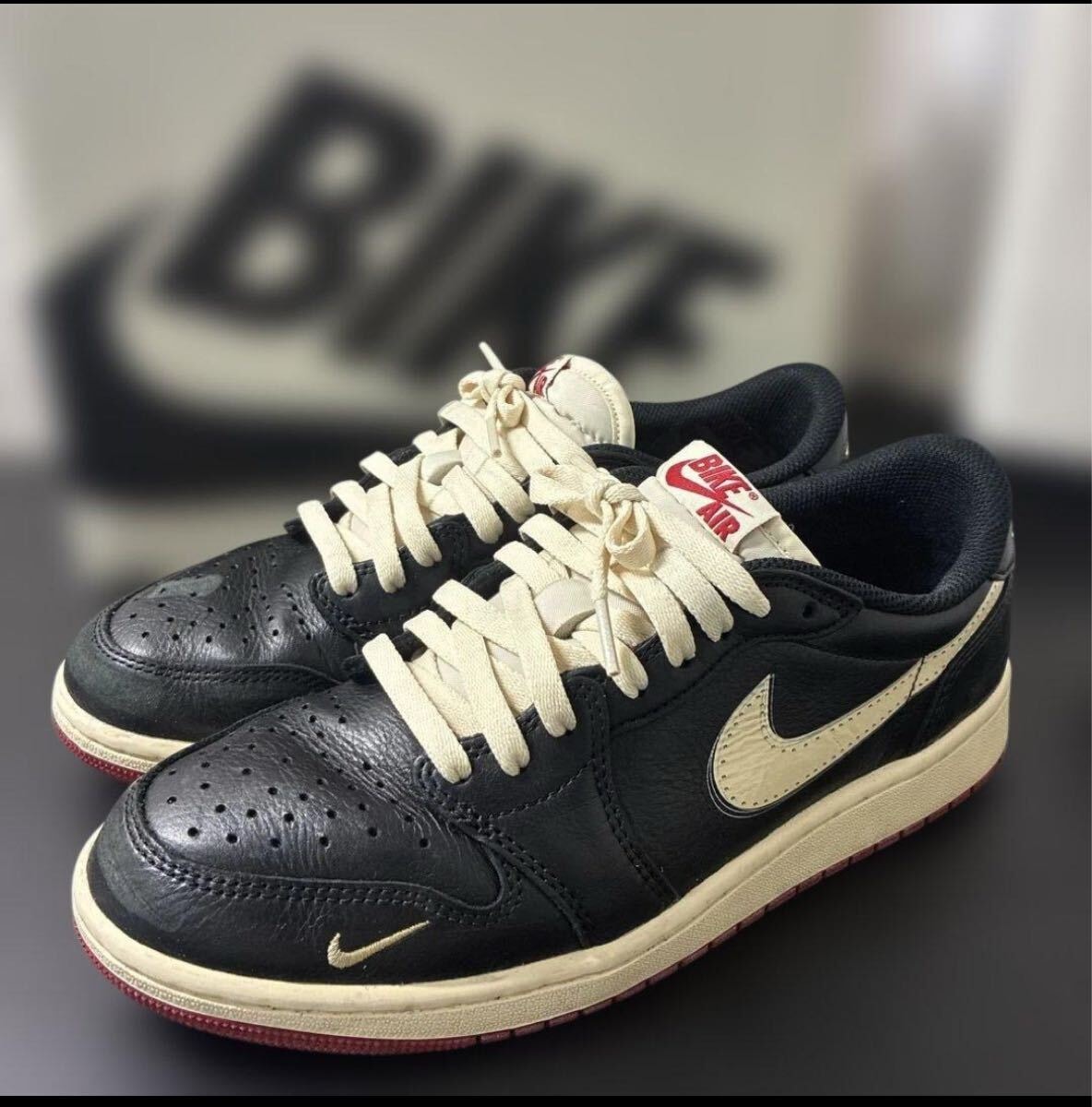 ナイジェルシルベスター × ナイキ エアジョーダン1 レトロ ロー OG "ベター ウィズ タイム"