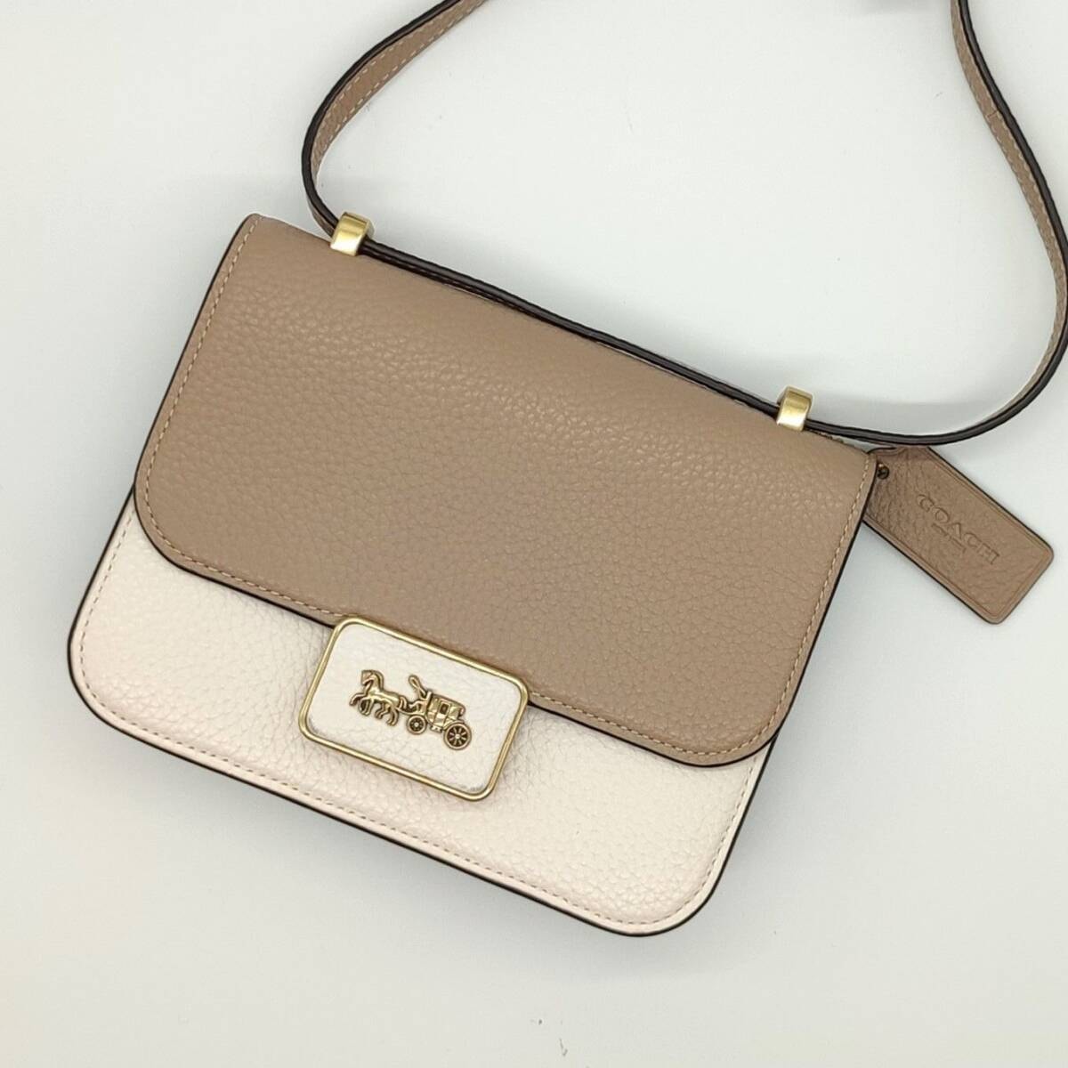 【美品】COACH　コーチ　ショルダーバッグ　ロゴ　4790