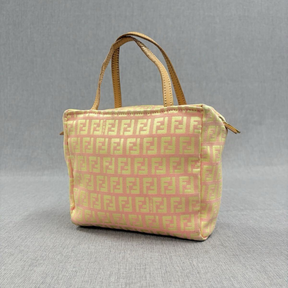 FENDI フェンディ ズッキーノ キャンバス トートバッグ ハンドバッグ ピンクベージュ