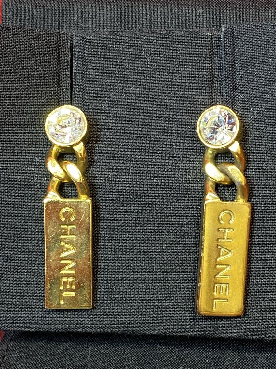 シャネル　ピアス
