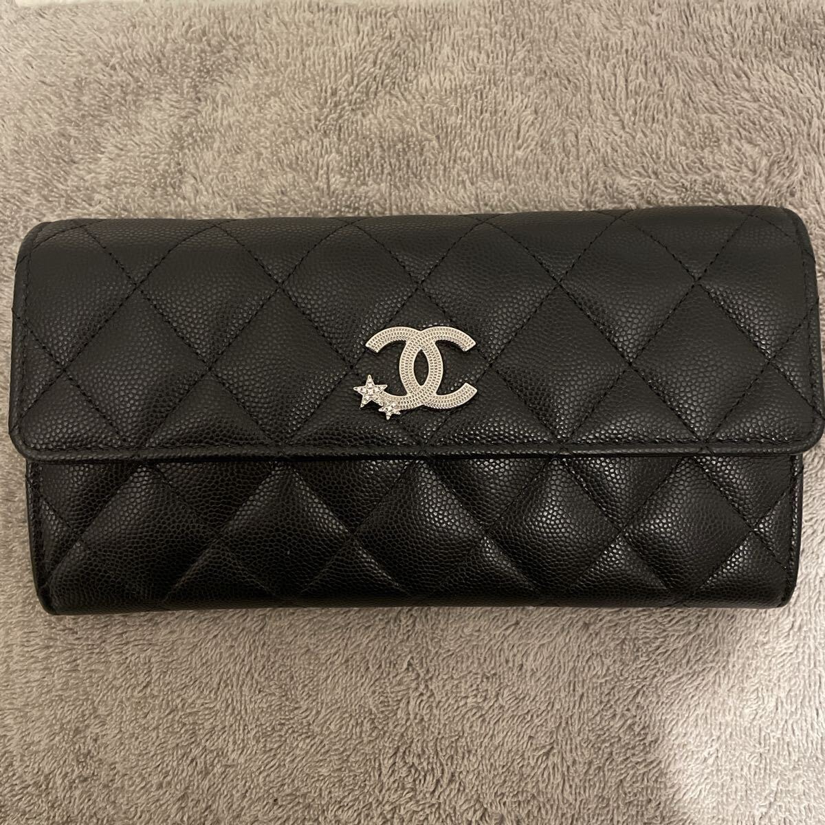【24C☆高級感】 CHANEL 星付きCCマーク ロング ウォレット 長財布 シャネル CHANEL 黒 ココマーク フラップ ラムスキン マトラッセ 