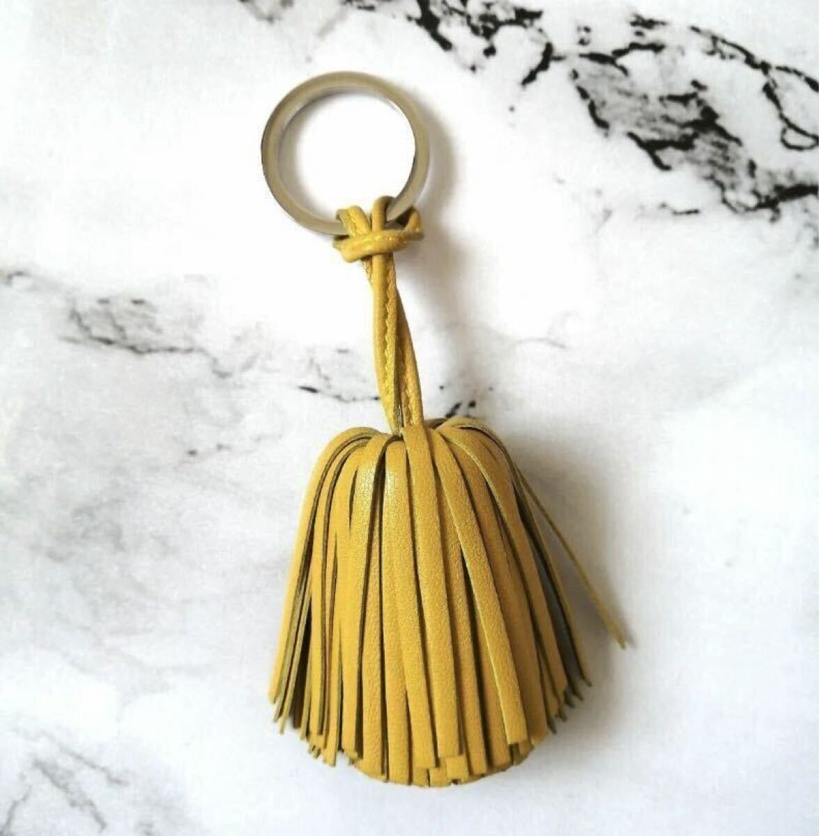 C (やや傷や汚れあり)】希少 美品 ロエベ LOEWE キーリング タッセル