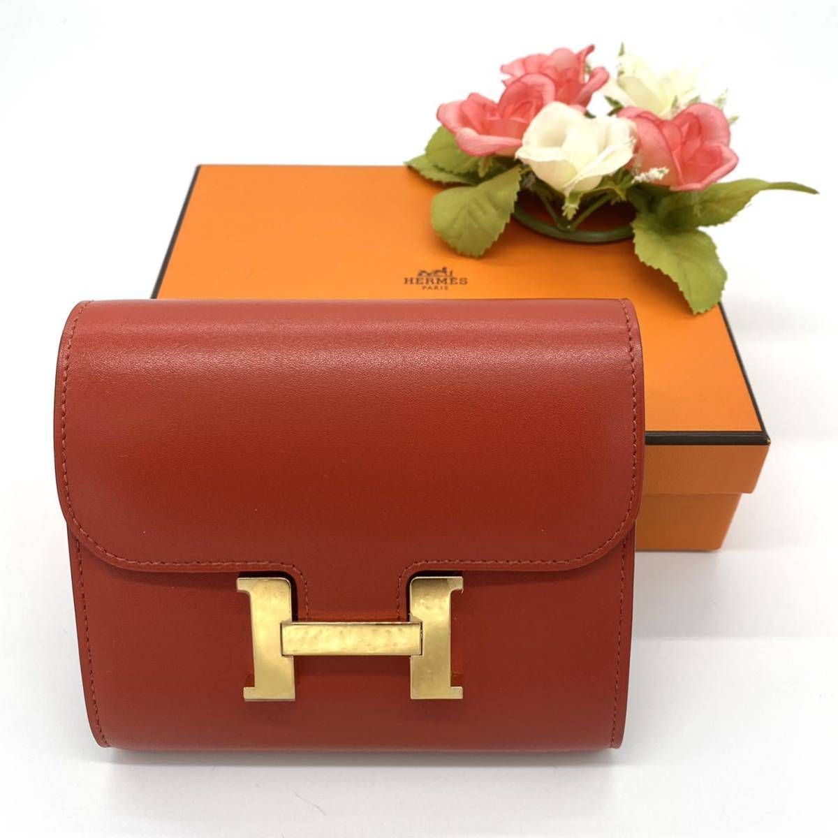 【未使用!!】HERMES エルメス コンスタンス コンパクトウォレット 二つ折り財布 レッド×ゴールド H金具 ブランド 鑑定済み■