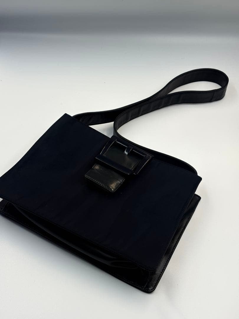 美品PRADA ナイロン×レザー ショルダーバッグ黒イタリア製正規品