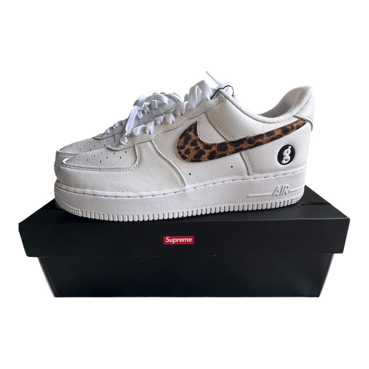 グッドイナフ × シュプリーム × ナイキ エアフォース1 ロー "ホワイト/レオパード" (25SS Week15)