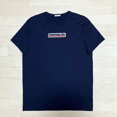 B (目立った傷や汚れなし)】極美品 モンクレール Tシャツ B (目立った傷や汚れなし)】極美品 モンクレール Tシャツ