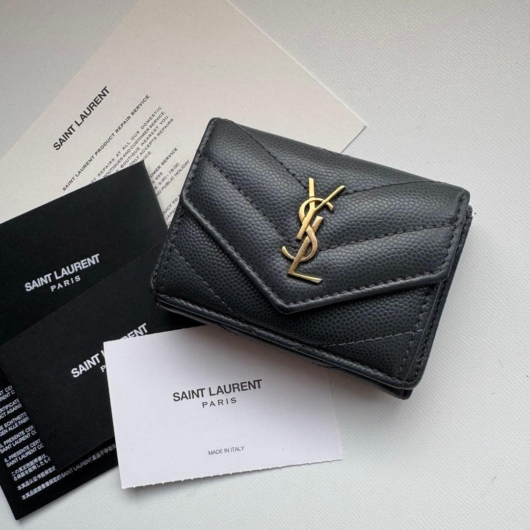 【美品】 171 Saint Laurentイブサンローラン3つ折り財布