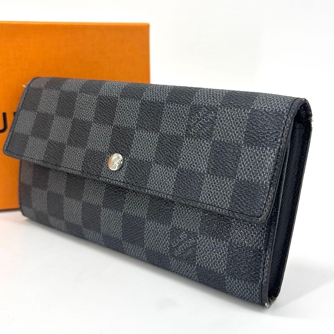 希少 LOUIS VUITTON ルイヴィトン　ダミエ グラフィット ポルトフォイユ サラ 二つ折り財布 TH0032
