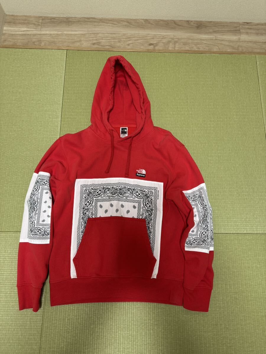 Supreme x The North Face Bandana Hooded Sweatshirt 